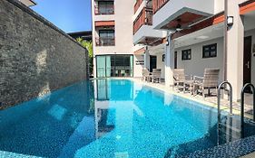 โรงแรมเดอศรีภูมิ - -SHA Extra Plus